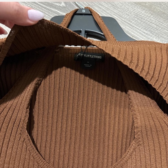 NWT PrettyLittleThing Chocolate Brown Ribbed Knit Halter Midi Dress - Size M - Picture 7 of 8